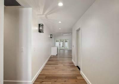 highland custom home remodel hallway