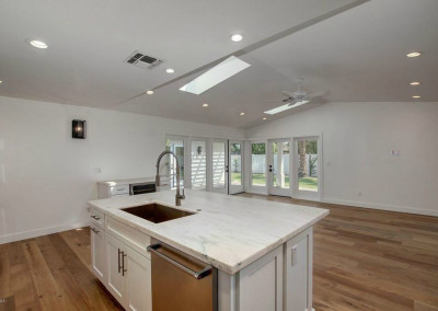 highland custom home remodel kitchen island